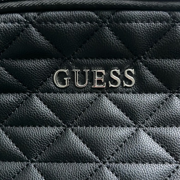 Guess Black Two Pocket Travel Makeup/ Toiletries Bag - Picture 4 of 5